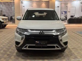 Mitsubishi Outlander ثالثاً فيس ليفت 3