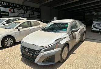 ⁦Nissan Altima فيس ليفت السادس (L34)⁩