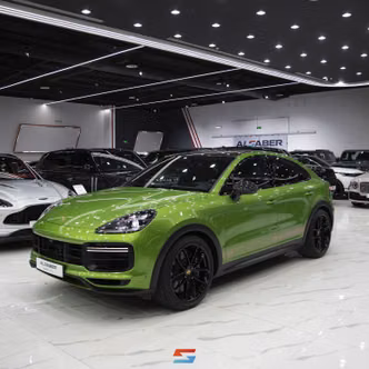 Porsche Cayenne ثالثاً
