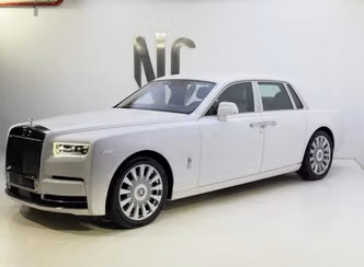 Rolls-Royce Phantom VIII (RR11)