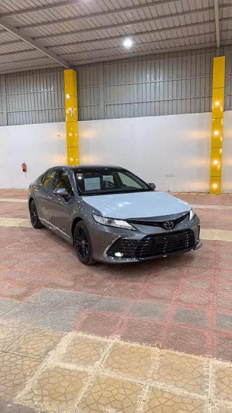 Toyota Camry عملية فيس ليفت VIII (XV70)