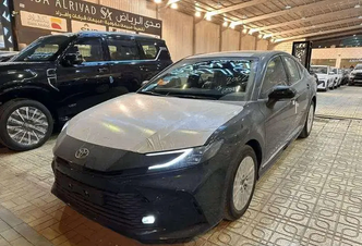 ⁦Toyota Camry IX (XV80)⁩