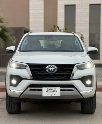 Toyota Fortuner فيس ليفت الثاني