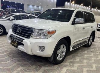 ⁦Toyota Land Cruiser 200 Series Рестайлинг 1⁩