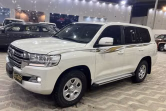⁦Toyota Land Cruiser 200 Series Рестайлинг 2⁩