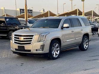 Cadillac Escalade رابعاً