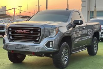 GMC Sierra رابعاً