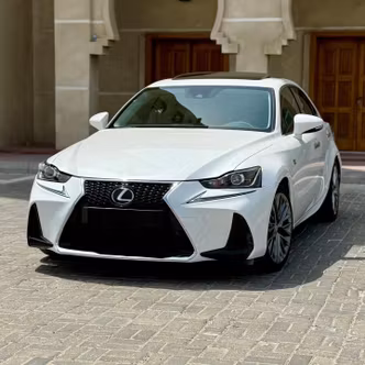 Lexus IS 200t ثالثاً فيس ليفت