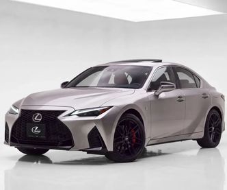 ⁦Lexus IS III Facelift 2⁩