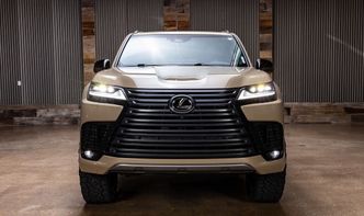 Lexus LX رابعاً