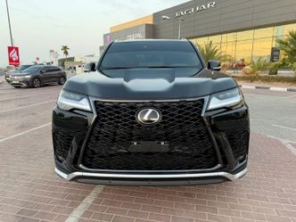 Lexus LX رابعاً