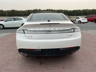 Lincoln MKZ ثانياً