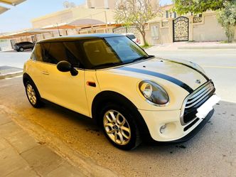 MINI Hatch III (F55/F56) Рестайлинг