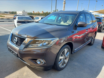 Nissan Pathfinder رابعاً