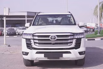 ⁦Toyota Land Cruiser 300 Series⁩