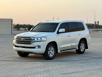 Toyota Land Cruiser 200 Series 200 Series Facelift 2