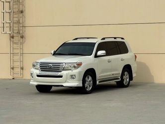 Toyota Land Cruiser 200 Series 200 Series Facelift 1