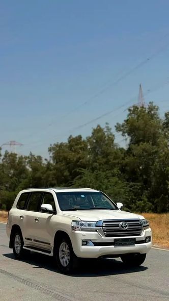 Toyota Land Cruiser 200 Series Facelift 2