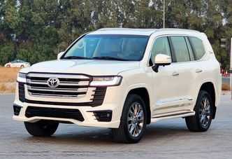 ⁦Toyota Land Cruiser 200 Series 200 Series Facelift 2⁩