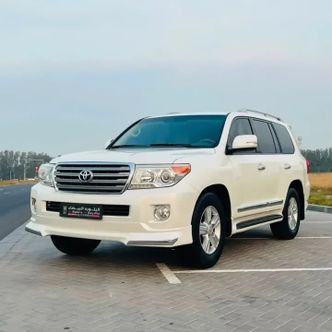 ⁦Toyota Land Cruiser 200 Series Рестайлинг 1⁩