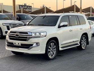⁦Toyota Land Cruiser 200 Series Рестайлинг 2⁩
