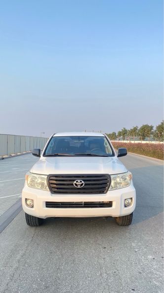 ⁦Toyota Land Cruiser 200 Series Рестайлинг 1⁩
