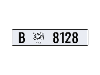 الفجيرة • سيارة خاصة