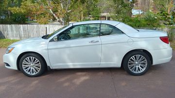 Chrysler 200 Convertible, 2013