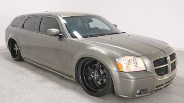 Dodge Magnum, 2005