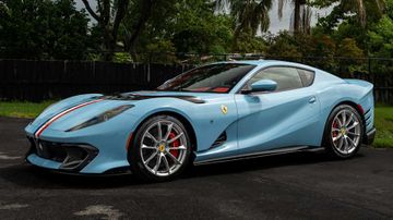 Ferrari 812 Competizione, 2023