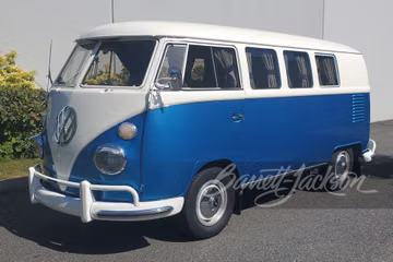 VOLKSWAGEN CAMPER BUS, 1963