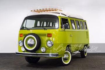 VOLKSWAGEN CUSTOM CAMPER VAN, 1989