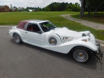 Ford CMC Destiny, 1991