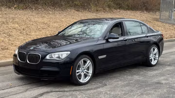 BMW 750Li, 2013