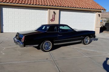 CHEVROLET MONTE CARLO, 1976