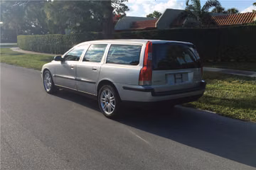 VOLVO V70 SPORT WAGON, 2001