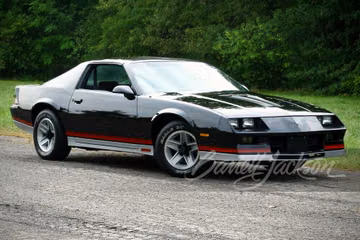 CHEVROLET CAMARO Z/28, 1982