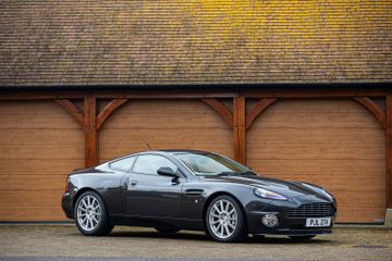 Aston Martin Vanquish S 2+2 Coupé, 2007