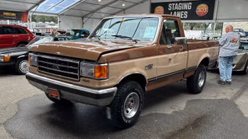 Ford F150 XLT Lariat Pickup, 1989