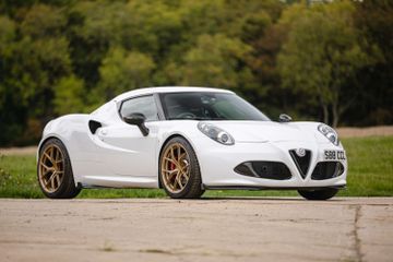 Alfa Romeo 4C Coupé, 2017
