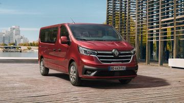 Renault Trafic Combi dCi 170 specs