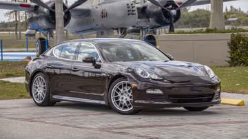 Porsche Panamera 4S, 2010