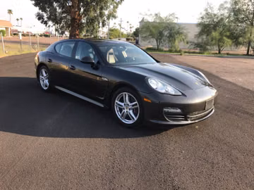 Porsche Panamera, 2011