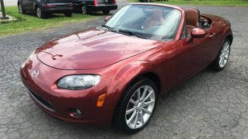 Mazda Miata Convertible, 2007