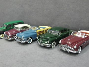 Five (5) 1/24 Scale Franklin Mint Cars