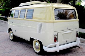 VOLKSWAGEN CAMPER BUS, 1967