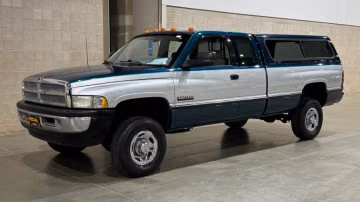 Dodge Ram 2500 Laramie SLT, 1996