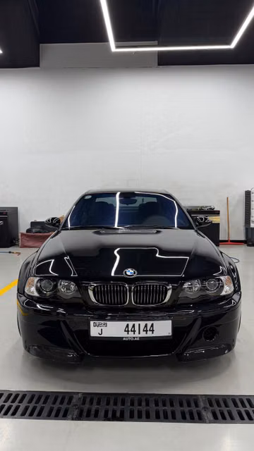 BMW M3 CSL (2004): A True Driver’s Car with Only 20,000 km