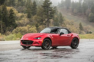 Mazda MX-5 2.0 (Mk IV) specs