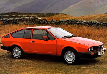 Alfa Romeo GTV 2.0 Turbo specs